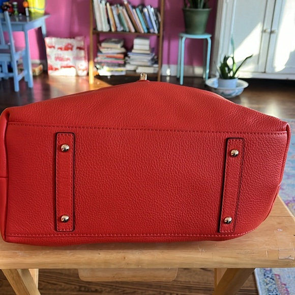 DOONEY AND BOURKE PEBBLE GRAIN ORANGE LOCK LOGO BAG - Picture 3 of 11